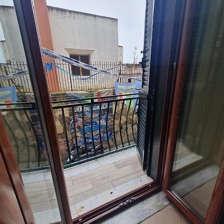 Palizzi'S Home Behind Plebiscite Square Napoli Esterno foto